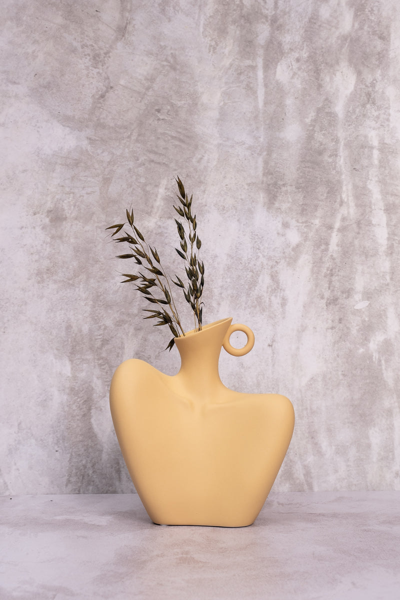 Lady Di Ceramic Vase (Butter Yellow)
