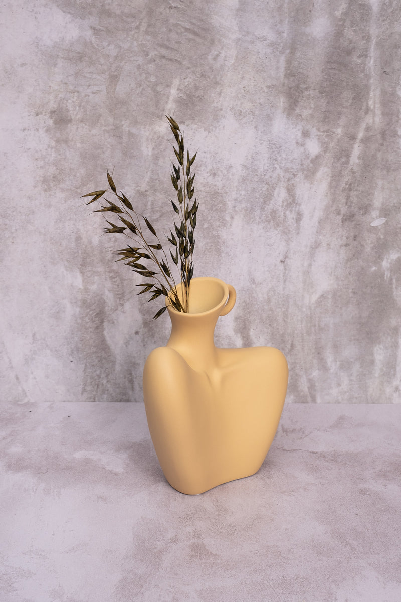 Lady Di Ceramic Vase (Butter Yellow)