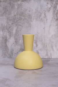 Small Butter Yellow Nordic Ceramic Vase (14cm)