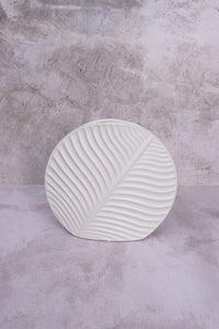 Medium White Valence Ceramic Vase (23,5cm)