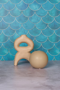 Sandy Nantes Ceramic Vase (21cm)