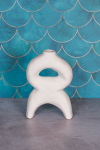 White Nantes Ceramic Vase (21cm)