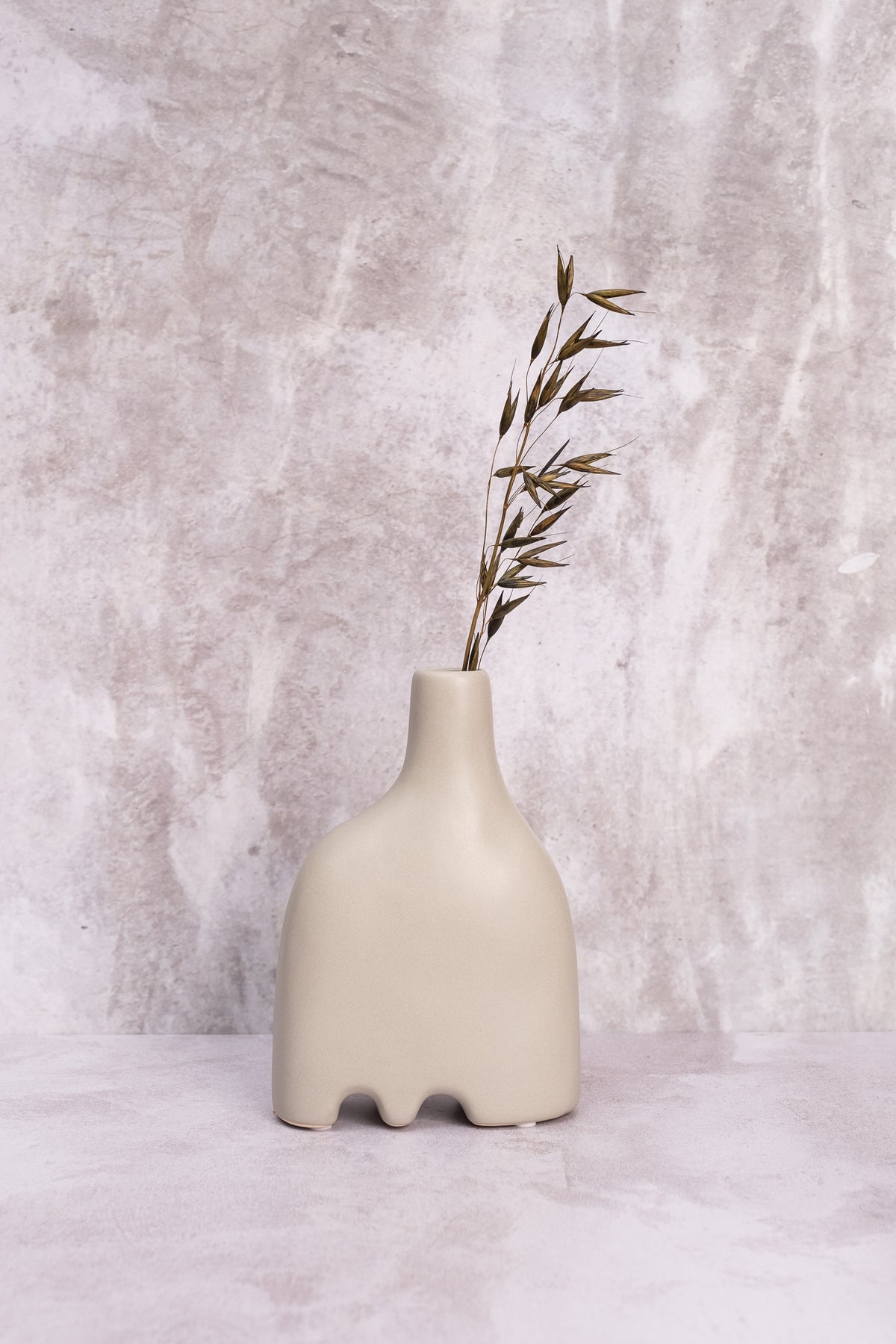 Stone Grey Nantes Ceramic Vase (18,5cm)