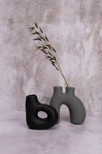 Black Avignon Ceramic Candlestick (10cm)
