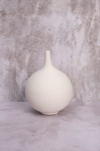 Large Bordeaux Ceramic Vase (22cm)