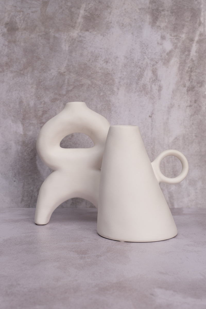 Leaning Lille Ceramic Vase (17cm)