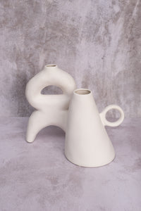 White Nantes Ceramic Vase (21cm)