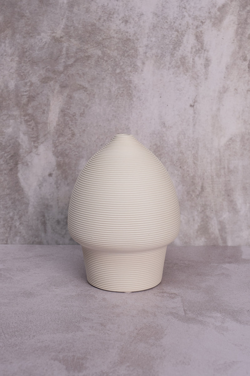 Tapered Champignon Ceramic Vase (16cm)