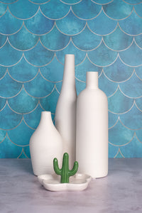 Small Tapered White Ceramic Vase (17cm)