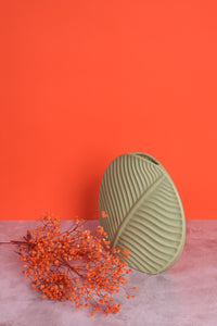 Medium Sage Valence Ceramic Vase (23,5cm)