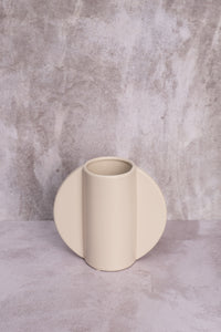 Ivory Florence Ceramic Vase (16cm)