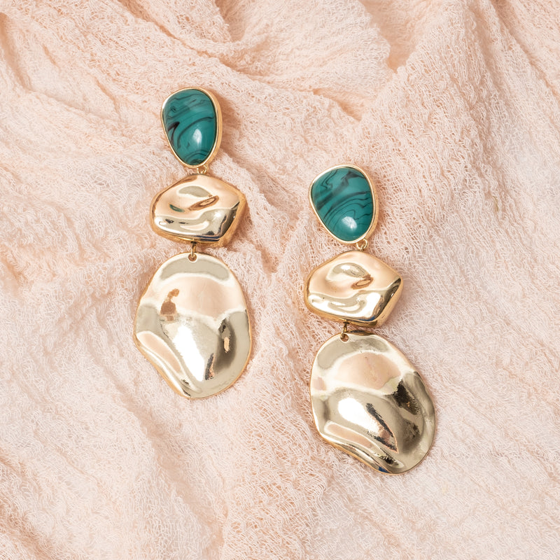 Emerald Diva Earrings